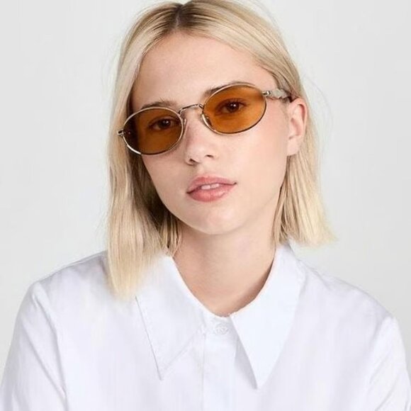 NWT PRADA SUNGLASSES GOLD - Picture 4 of 6